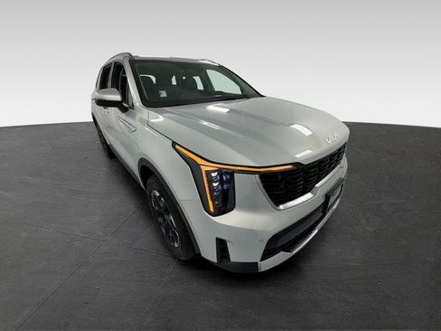 New 2026 Kia Sorento S AWD/4WD image 1