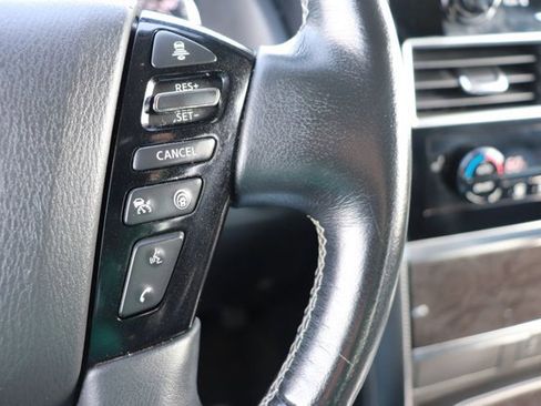 Used 2022 INFINITI QX80 Luxe image 22