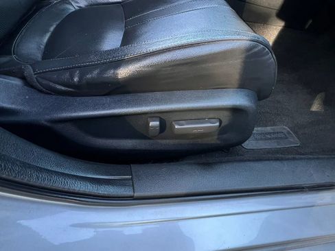 Used 2017 Honda Civic Touring image 16