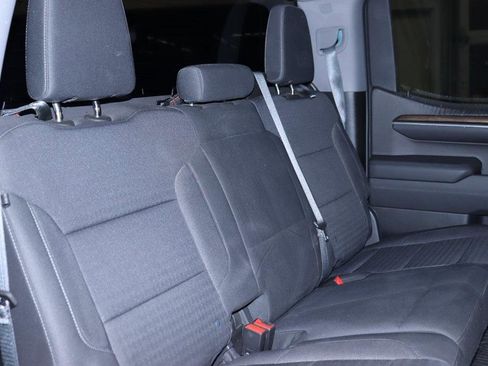 Used 2022 Chevrolet Silverado 1500 LT Trail Boss image 18