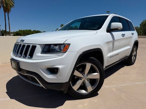 Used 2014 Jeep Grand Cherokee Limited AWD/4WD image 5