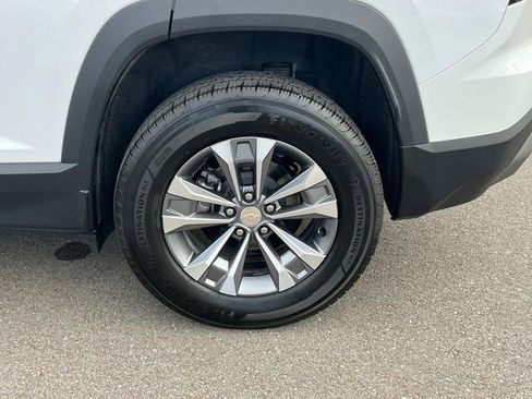 Certified 2026 Chevrolet Equinox LT image 14