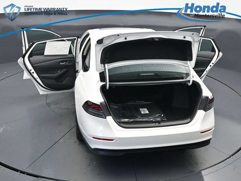 New 2026 Honda Accord SE image 35