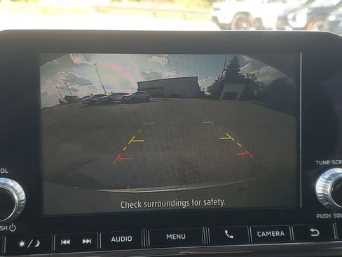 Used 2025 Mitsubishi Outlander ES AWD/4WD image 18