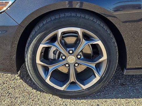 Used 2023 Chevrolet Malibu LT image 11