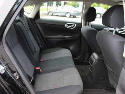 Used 2014 Nissan Sentra SV FWD image 23