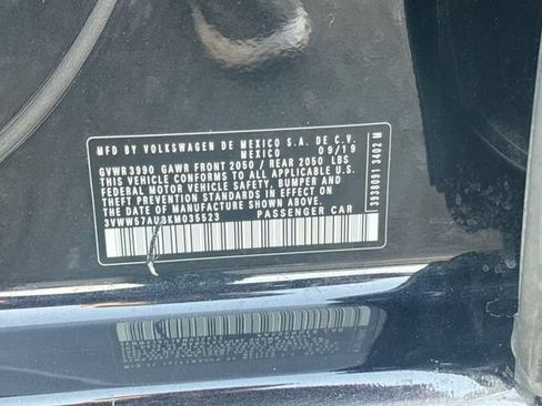 Used 2019 Volkswagen Golf S FWD image 29