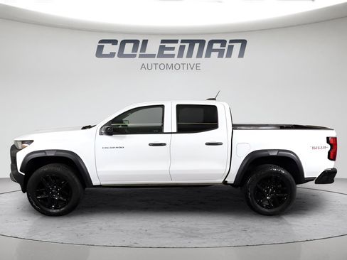 Used 2024 Chevrolet Colorado Trail Boss image 14