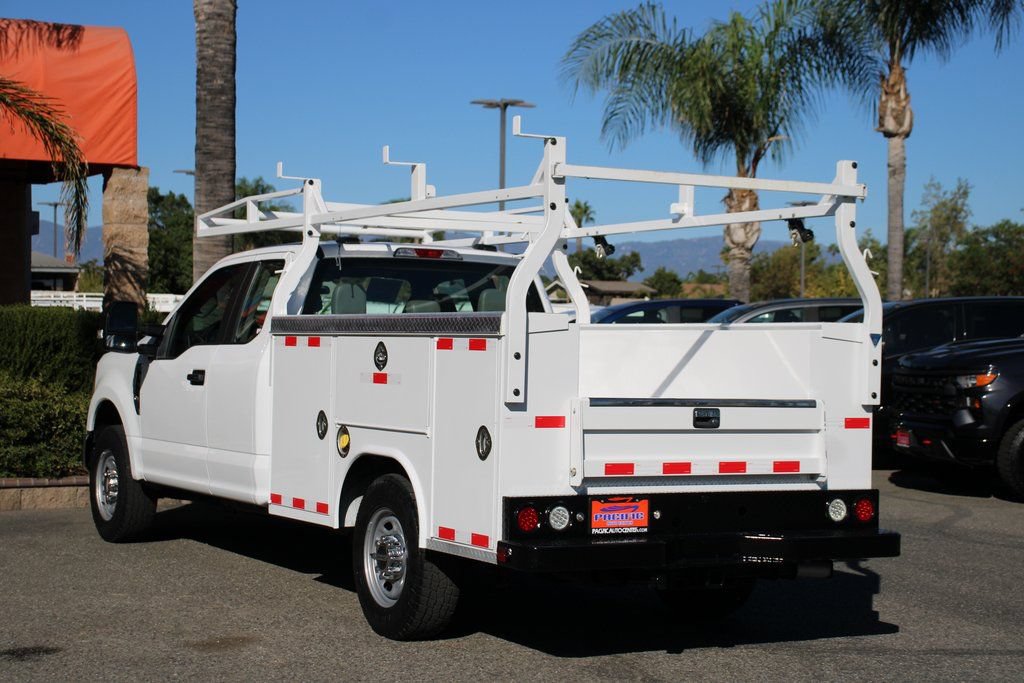 Used 2022 Ford F350 XL w/ Power Equipment Group RWD image 7