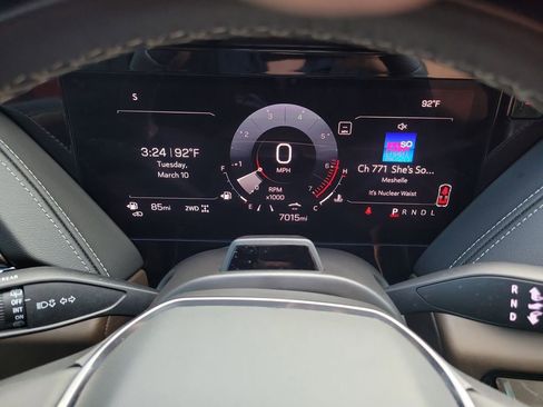 Used 2025 GMC Yukon Denali Ultimate image 34