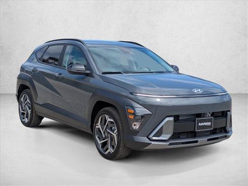 New 2026 Hyundai Kona SEL Premium FWD image 3