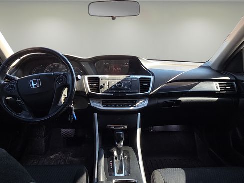 Used 2015 Honda Accord Sport image 21