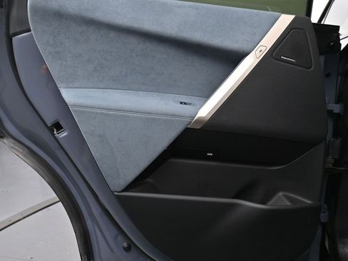 Used 2023 BMW iX xDrive50 w/ Ultimate Package 2 image 20