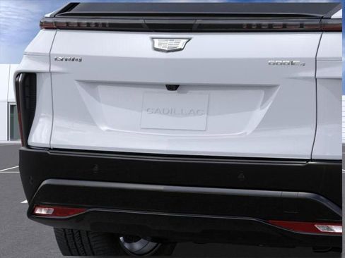 New 2026 Cadillac Lyriq Sport w/ LPO, Floor Liner Package AWD/4WD image 14