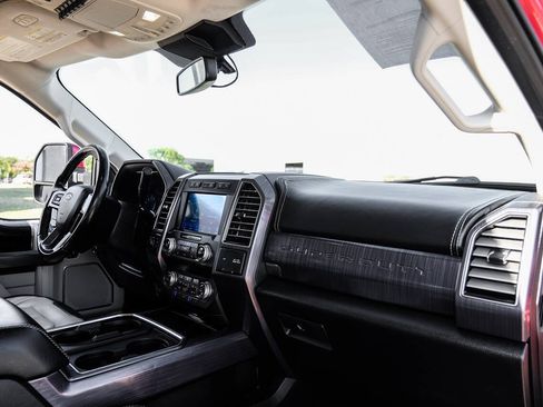 Used 2021 Ford F250 Limited w/ FX4 Off-Road Package AWD/4WD image 15
