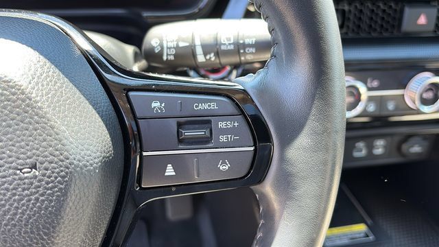 Used 2023 Honda CR-V EX-L image 15