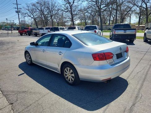 Used 2013 Volkswagen Jetta S FWD image 11