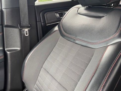 Used 2025 Ford Explorer ST-Line w/ Premium Package RWD image 15