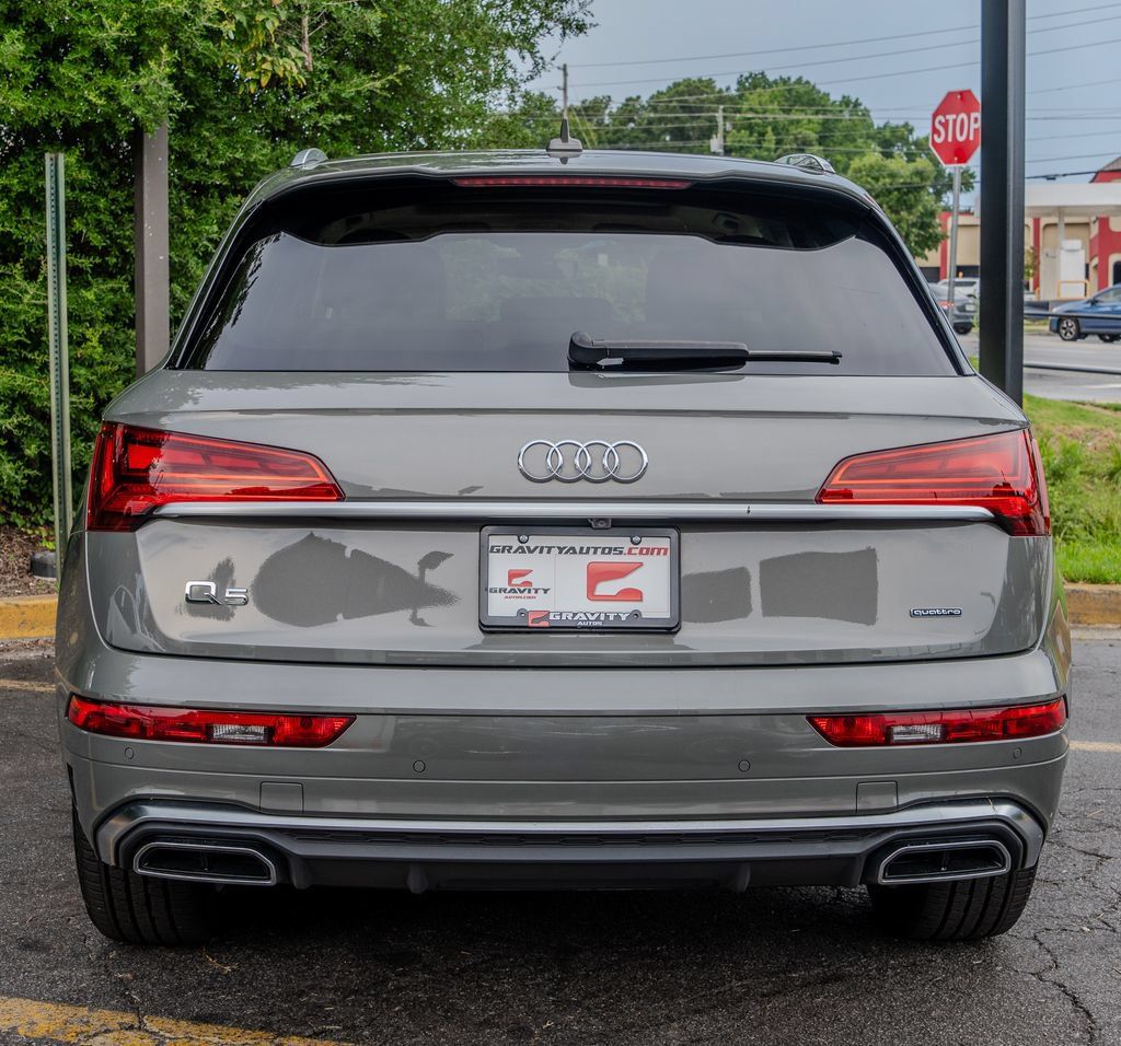 Used 2023 Audi Q5 e Premium Plus w/ Premium Plus Package AWD/4WD image 25