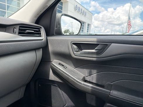 Used 2023 Ford Escape Active FWD image 13