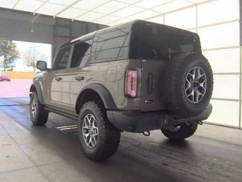 Used 2025 Ford Bronco Badlands AWD/4WD image 5
