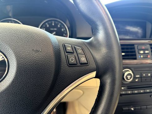 Used 2012 BMW 335i Convertible RWD image 45