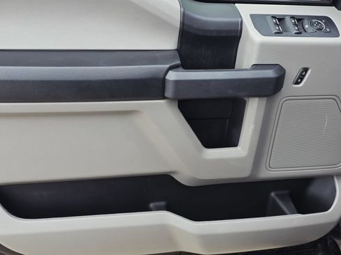 Used 2019 Ford F150 XL w/ Equipment Group 101A Mid RWD image 17