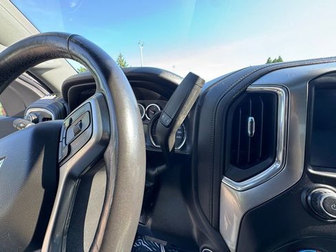 Used 2021 Chevrolet Silverado 1500 RST w/ Convenience Package II AWD/4WD image 24