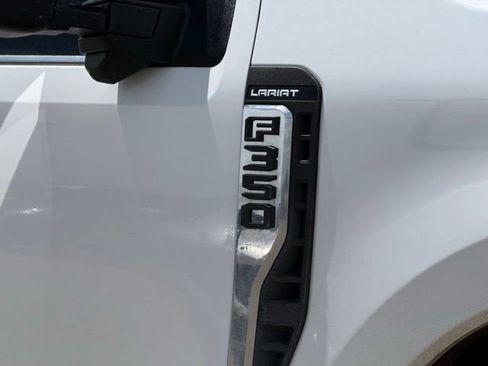 Used 2024 Ford F350 Lariat w/ Lariat Ultimate Package AWD/4WD image 7