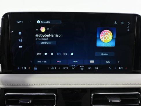 New 2026 Lincoln Aviator Black Label w/ Jet Appearance Package AWD/4WD image 28