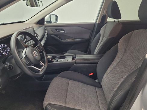 Used 2021 Nissan Rogue SV image 17