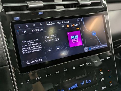 Certified 2022 Hyundai Tucson Limited AWD/4WD image 12
