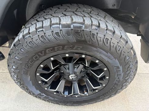 Used 2016 Jeep Wrangler Sport image 10