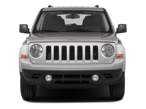 Used 2014 Jeep Patriot Limited w/ Sun/Sound Group FWD image 7