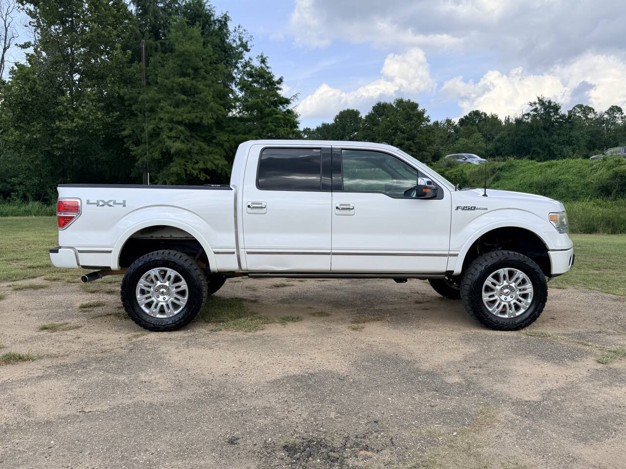 Used 2013 Ford F150 Platinum AWD/4WD image 6