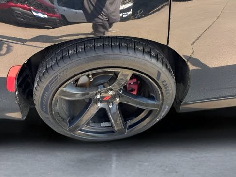 Used 2019 Dodge Charger R/T w/ Driver Confidence Group RWD image 29