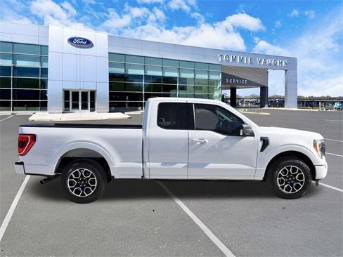 Used 2021 Ford F150 XLT w/ Equipment Group 302A High image 5