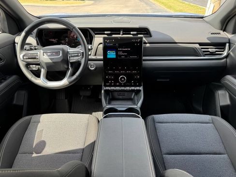 Certified 2026 GMC Terrain Elevation w/ LPO, Floor Liner Package FWD image 17