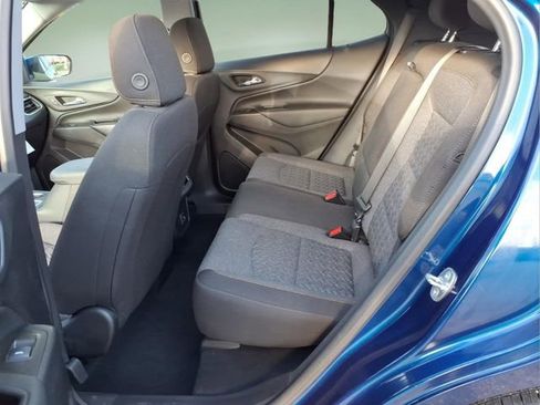 Used 2023 Chevrolet Equinox LT image 12