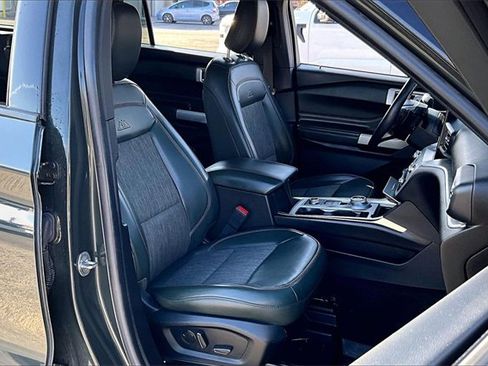 Used 2022 Ford Explorer Timberline image 7