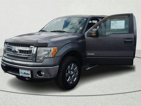 Used 2014 Ford F150 XLT w/ XTR Package image 10