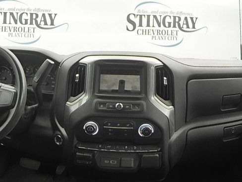 Used 2024 Chevrolet Silverado 2500 Custom w/ Custom Convenience Package AWD/4WD image 10