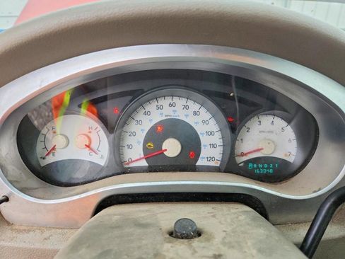 Used 2006 Mitsubishi Raider DuroCross image 8