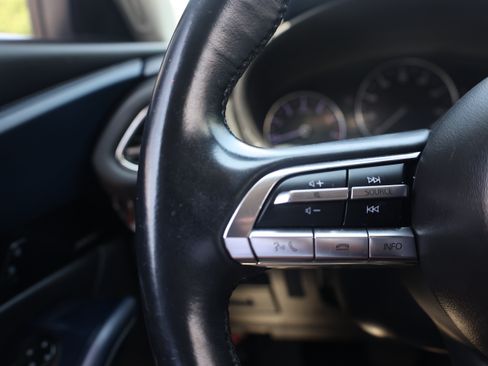 Used 2020 MAZDA CX-30 FWD w/ Preferred Package image 18