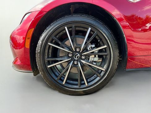 Used 2025 MAZDA MX-5 Miata Grand Touring w/ Weather Package RWD image 27