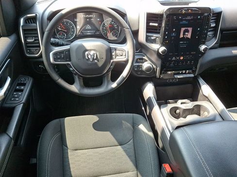 Used 2025 RAM 1500 Big Horn AWD/4WD image 12