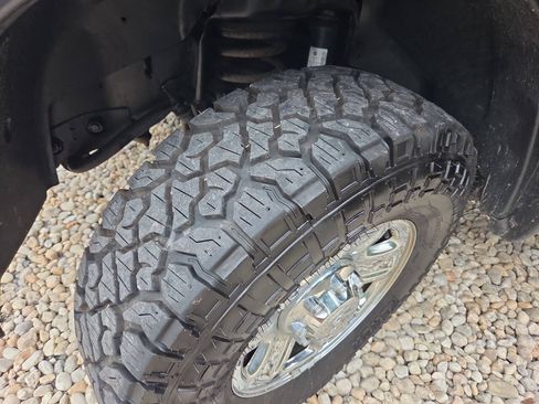 Used 2015 RAM 2500 SLT AWD/4WD image 11