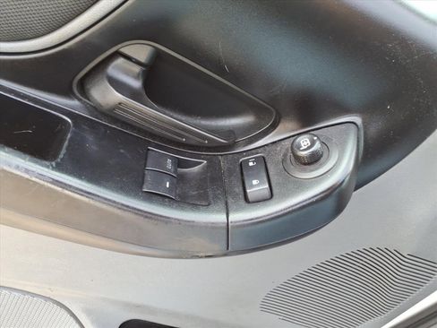 Used 2010 Ford Ranger XLT image 26