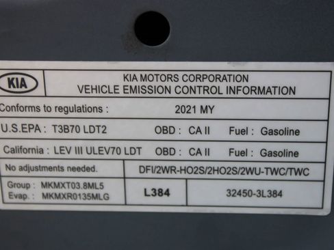 Used 2021 Kia Telluride LX FWD image 27