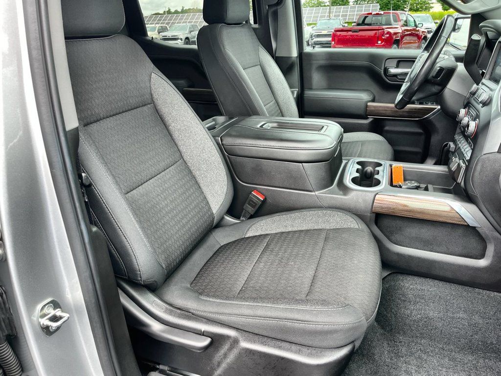 Used 2020 Chevrolet Silverado 1500 RST AWD/4WD image 27